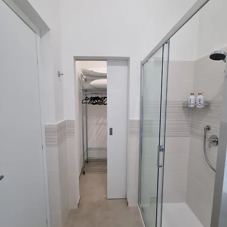 Noemi Фолиньо