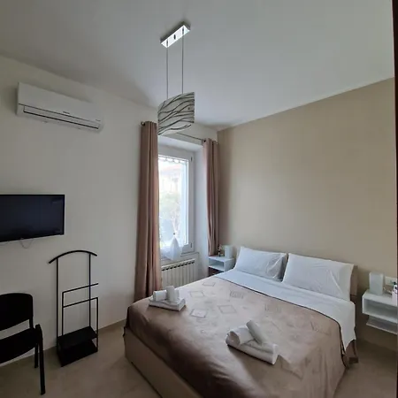 Oda ve Kahvaltı Noemi *