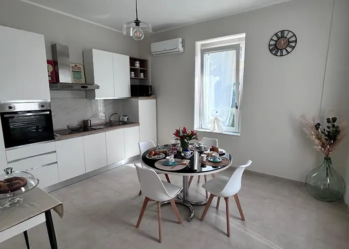 فندق مبيت وإفطار Noemi